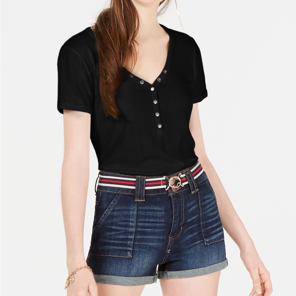 NWT Hippie Rose Juniors' Rib-Knit Snap-Front Top